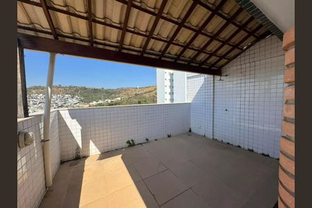 Apartamento para alugar com 2 quartos, 110m² em Castelo, Belo Horizonte