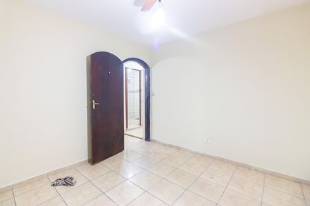Quarto  de casa para alugar com 1 quarto, 60m² em Jardim Primeiro de Maio (chacara Fazendinha), Osasco
