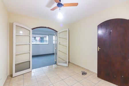Casa para alugar com 60m², 1 quarto e 1 vagaQuarto 