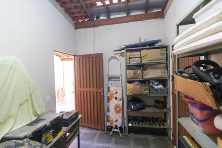 Casa à venda com 250m², 3 quartos e 4 vagasQuarto de serviço