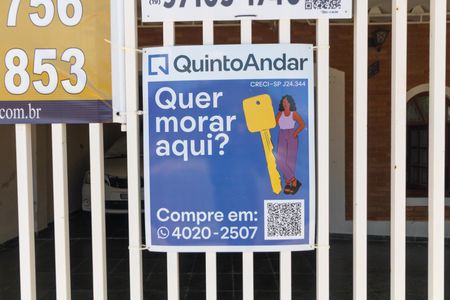 Casa à venda com 250m², 3 quartos e 4 vagasPlaca instalada