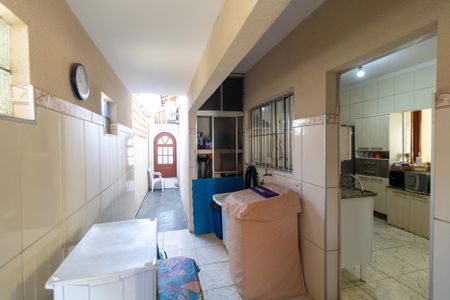 Casa à venda com 250m², 3 quartos e 4 vagasÁrea de Serviço