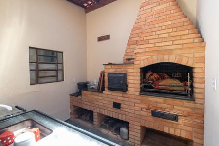 Casa à venda com 250m², 3 quartos e 4 vagasÁrea Gourmet