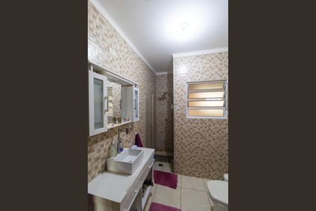 Casa à venda com 250m², 3 quartos e 4 vagasBanheiro 