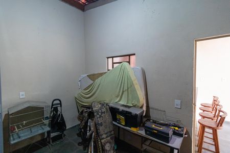 Casa à venda com 250m², 3 quartos e 4 vagasQuarto de serviço