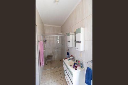 Casa à venda com 250m², 3 quartos e 4 vagasBanheiro da Suíte