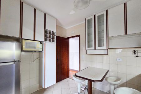 Apartamento para alugar com 98m², 3 quartos e 2 vagasCozinha