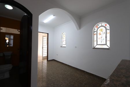 Casa à venda com 135m², 4 quartos e 2 vagasCopa