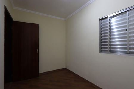 Casa à venda com 135m², 4 quartos e 2 vagasQuarto 2