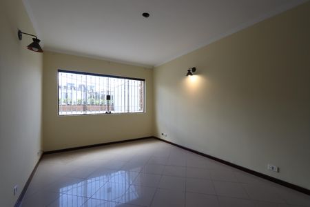 Sala de casa para alugar com 4 quartos, 135m² em Vila Nova, São Paulo