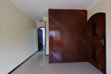 Casa à venda com 135m², 4 quartos e 2 vagasSala