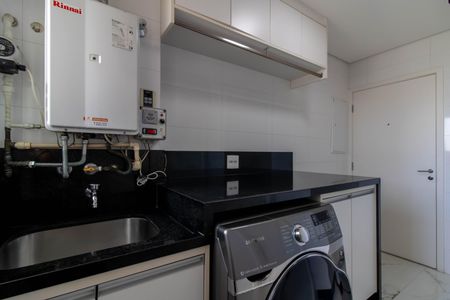 Apartamento à venda com 202m², 3 quartos e 4 vagasArea de Serviço 