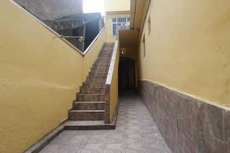 Casa para alugar com 85m², 2 quartos e 1 vagaQuintal