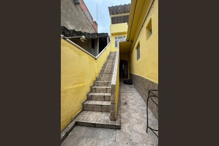 Casa para alugar com 85m², 2 quartos e 1 vagaQuintal