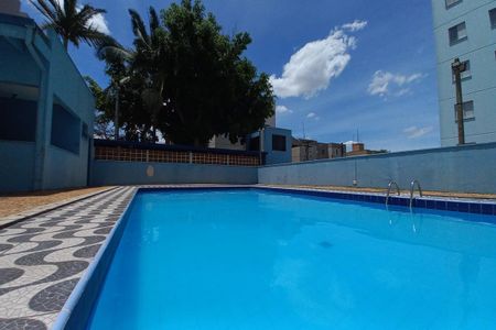 Apartamento para alugar com 68m², 2 quartos e 1 vaga Apartamento para alugar com 68m², 2 quartos e 1 vagaÁrea comum - Piscina