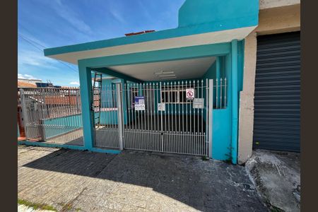 Casa para alugar com 100m², 3 quartos e 2 vagasFachada/Placa