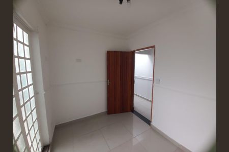 Casa à venda com 2 quartos, 230m² em Chácara Agrindus, Taboão da Serra