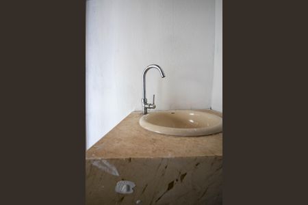 Casa à venda com 230m², 1 quarto e 2 vagasLavabo Churrasqueira