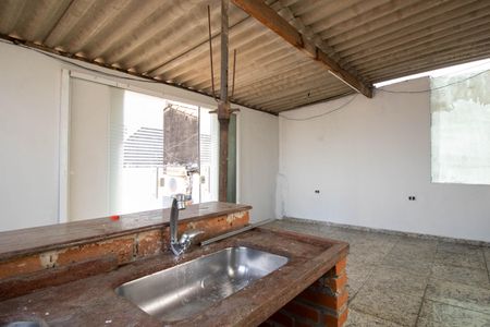 Casa à venda com 230m², 1 quarto e 2 vagasChurrasqueira