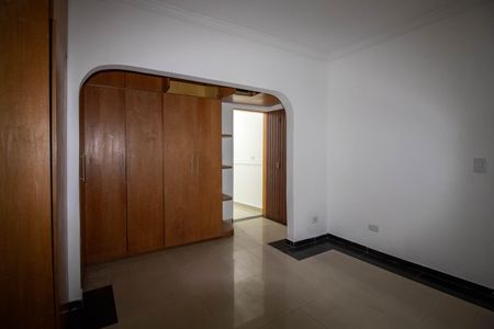 Casa à venda com 230m², 1 quarto e 2 vagasSuíte 