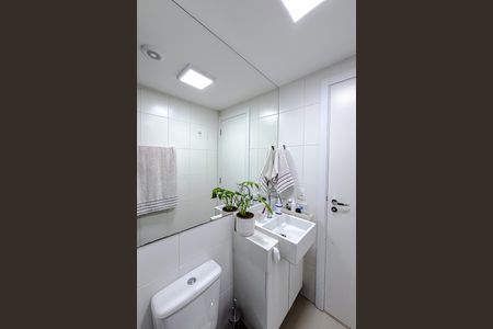 Studio à venda com 28m², 1 quarto e sem vaga Studio à venda com 28m², 1 quarto e sem vagaBanheiro