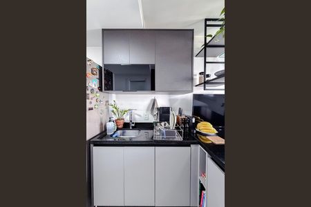 Studio à venda com 28m², 1 quarto e sem vaga Studio à venda com 28m², 1 quarto e sem vagaCozinha