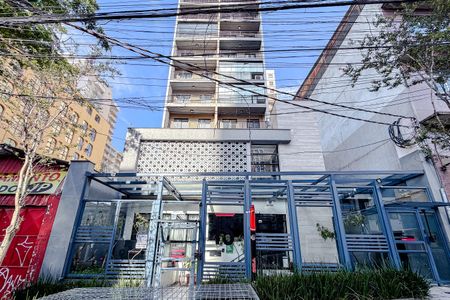 Studio à venda com 28m², 1 quarto e sem vaga Studio à venda com 28m², 1 quarto e sem vagaFachada - Plaquinha