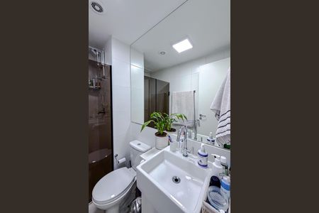 Banheiro de kitnet/studio à venda com 1 quarto, 28m² em Liberdade, São Paulo