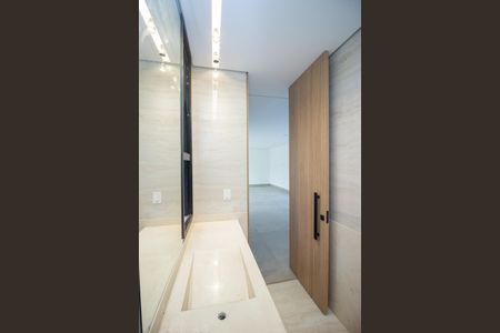 Casa de condomínio para alugar com 650m², 3 quartos e 4 vagasLavabo