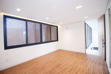 Casa de condomínio para alugar com 650m², 3 quartos e 4 vagasQuarto Suíte 2