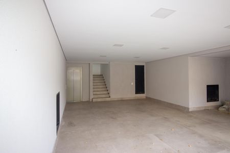 Casa de condomínio para alugar com 650m², 3 quartos e 4 vagasGaragem