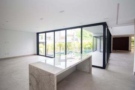 Casa de condomínio para alugar com 650m², 3 quartos e 4 vagasCozinha 2