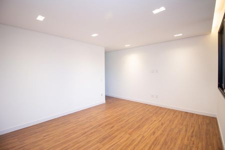 Casa de condomínio para alugar com 650m², 3 quartos e 4 vagasQuarto Suíte