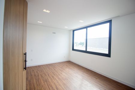 Casa de condomínio para alugar com 650m², 3 quartos e 4 vagasQuarto Suíte 1