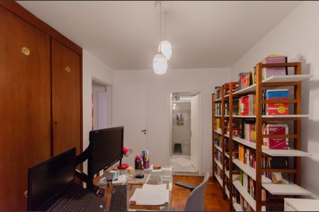 Apartamento para alugar com 90m², 3 quartos e 1 vagaSuíte