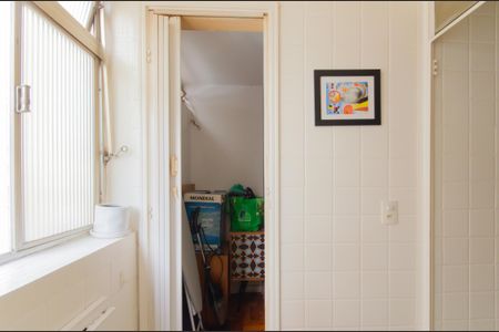 Apartamento para alugar com 90m², 3 quartos e 1 vagaÁrea de Serviço