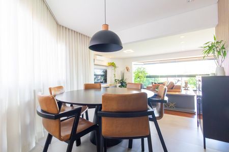 Apartamento à venda com 200m², 3 quartos e 3 vagasSala de Jantar