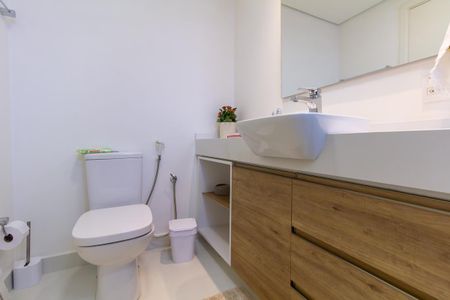 Apartamento à venda com 200m², 3 quartos e 3 vagasBanheiro 2