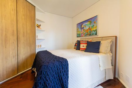 Apartamento à venda com 200m², 3 quartos e 3 vagasQuarto 1