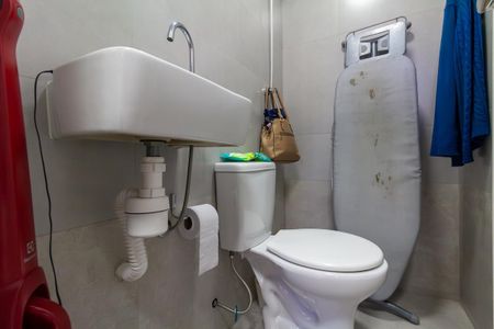 Apartamento à venda com 200m², 3 quartos e 3 vagasLavabo 2