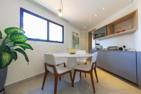 Apartamento à venda com 200m², 3 quartos e 3 vagasCozinha