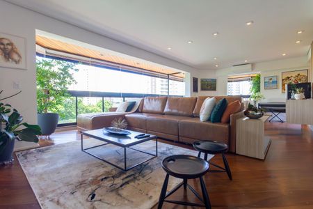 Apartamento à venda com 200m², 3 quartos e 3 vagasSala