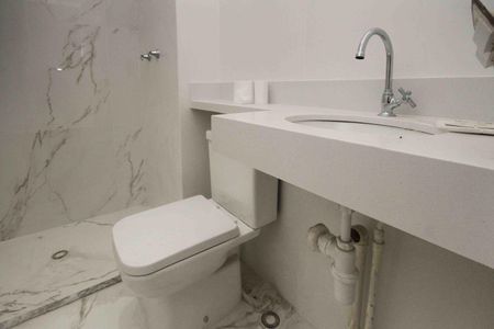 Apartamento para alugar com 45m², 1 quarto e sem vagaBanheiro