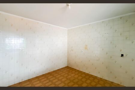 Casa para alugar com 70m², 2 quartos e 1 vagaCozinha