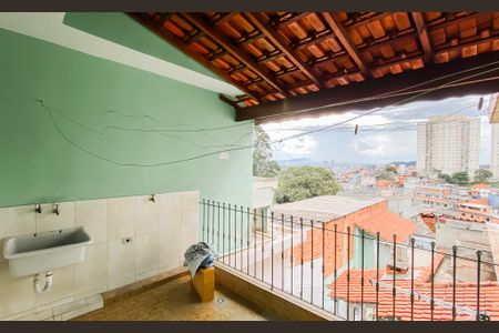 Casa para alugar com 70m², 2 quartos e 1 vagaÁrea de Serviço