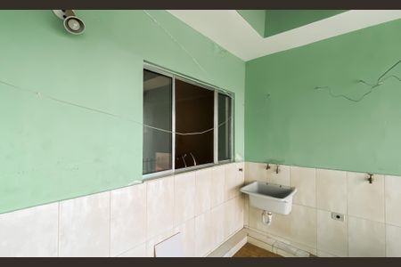 Casa para alugar com 70m², 2 quartos e 1 vagaÁrea de Serviço