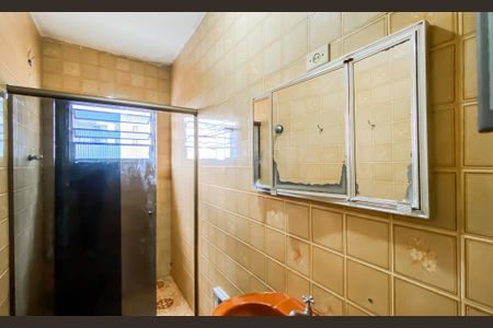 Casa para alugar com 70m², 2 quartos e 1 vagaBanheiro de serviço