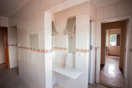 Apartamento à venda com 77m², 2 quartos e 1 vagaÁREA DE SERVIÇO