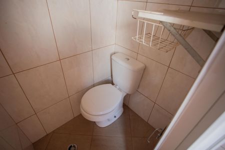 Apartamento à venda com 77m², 2 quartos e 1 vagaÁREA DE SERVIÇO