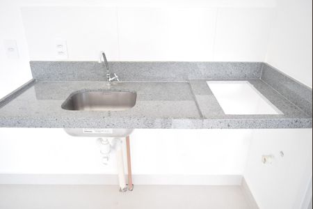 Estúdio de kitnet/studio para alugar com 1 quarto, 25m² em Sumarezinho, São Paulo